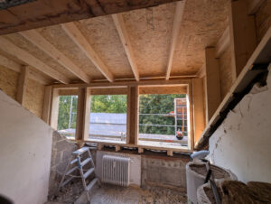 Dachgaube mit Fenster